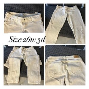 White skinny Abercrombie jeans size 26w 31l